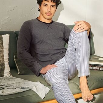 Avon Pijama rayado para hombre oferta