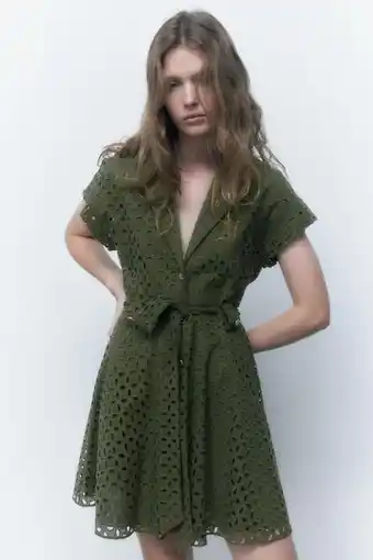 Zara Vestido camisero bordados perforados oferta