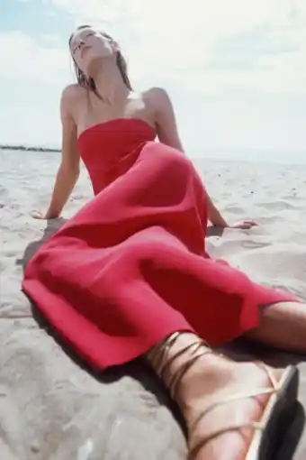 Zara Vestido punto escote recto oferta