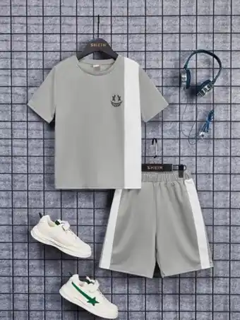 Shein Shein niños camiseta de color combinado con estampado de dibujos animados & shorts deportivos oferta