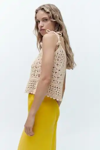 Zara Top punto crochet flores oferta