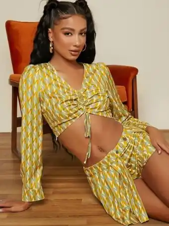 Shein Shein top corto con estampado con cordón fruncido delantero oferta