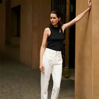 Falabella Basement jeans mom fit tiro alto mujer oferta