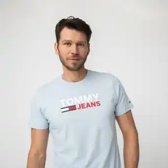 Falabella Tommy jeans polera hombre oferta