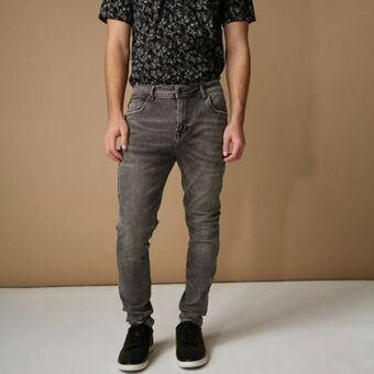 Falabella Basement jeans regular fit hombre oferta