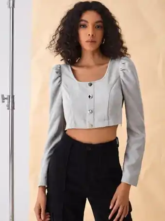 Shein Shein frenchy top corto con botón de manga farol oferta