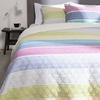 Cubrecama quilt + funda de almohada freddo sh cami benetton