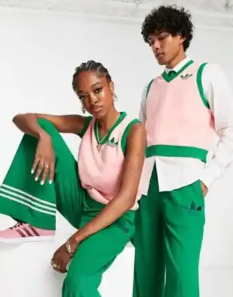 Asos Adidas originals 'adicolor 70s' unisex cropped sweater vest in pink oferta