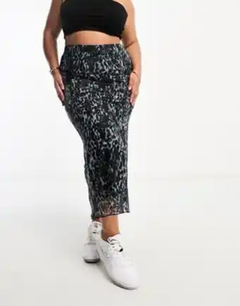 Asos Urban threads plus mesh midaxi skirt with lettuce hem in snake print oferta
