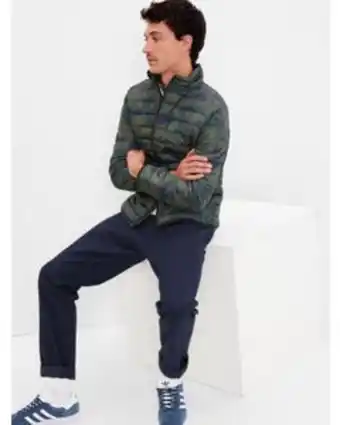 GAP Parka logo print hombre oferta