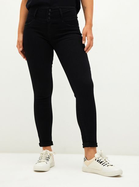 Paris Jeans básico 3 botones oferta