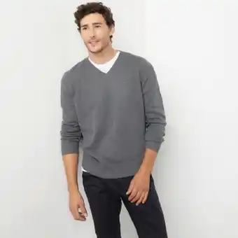 Falabella University club sweater manga larga hombre oferta