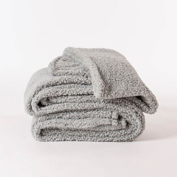 Fabrics Frazada sherpa king piedra oferta