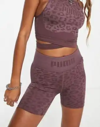 Asos Puma training formknit seamless 5 inch shorts in mauve leopard print oferta