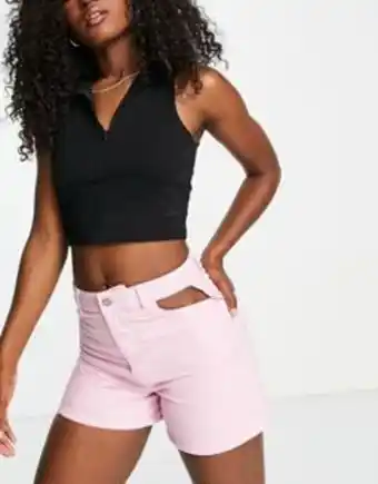 Asos Only camille cut out pocket denim shorts in lilac oferta