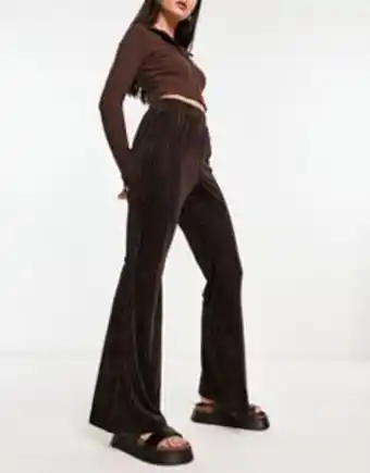 Asos Urban threads velvet plisse wide leg trousers co-ord in chocolate brown oferta