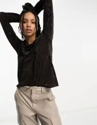 Asos Urban threads velvet plisse top co-ord in chocolate brown oferta