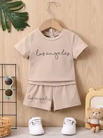 Shein Bebé niño shorts con camiseta con estampado de letra oferta