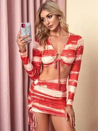 Shein Llavero con diseño de instrumento musical oferta