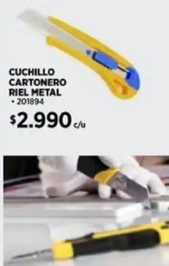 Construmart CUCHILLO CARTONERO RIEL METAL oferta