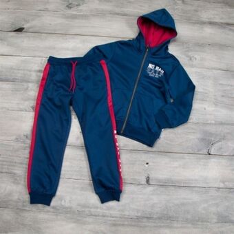 Falabella Conjunto 2 piezas polerón + pantalón de buzo niño oferta