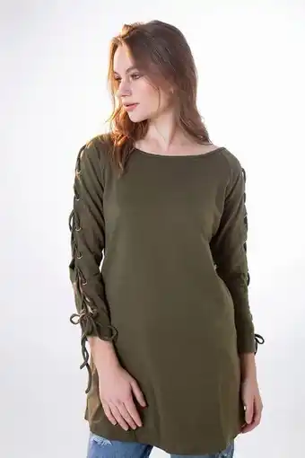 Blusa en diseños y colores surtidos
