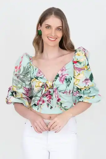 Blusa crop top al codo bombacha, escote para anudar.