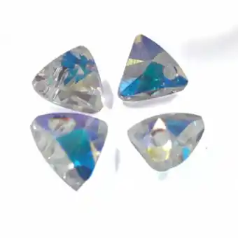 Romulo Montes Dije triangulo swarovsky 8 mm ab oferta