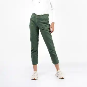 Pantalón en jeans crop tiro alto