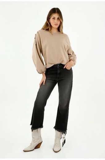 Tennis Jean de mujer, silueta mom fit de bota recta, tiro alto, tono oscuro oferta