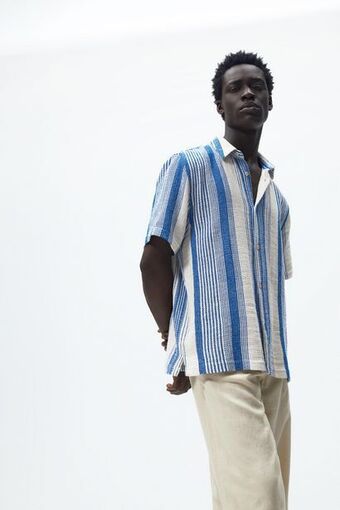 Zara Camisa estructura rayas oferta