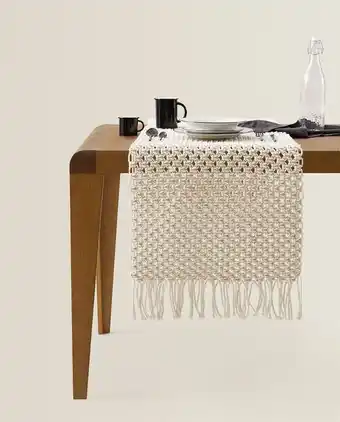 Zara Home Camino de mesa macramé oferta
