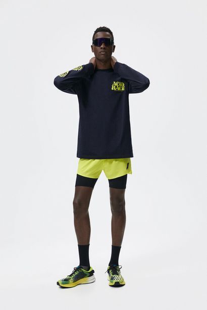 Zara Camiseta estampado acid race oferta