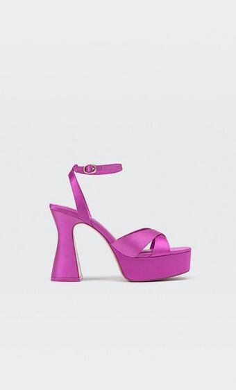 Stradivarius Sandalias tacón plataforma oferta