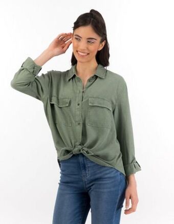 American Eagle Camisa ae con botones oferta