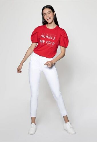 ELA Camiseta con prenses en mangas y hotfix. oferta
