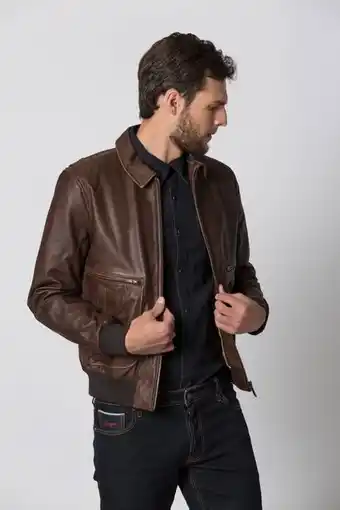 Chevignon Chaqueta de hombre en cuero, tipo bomber - piel de becerro oferta