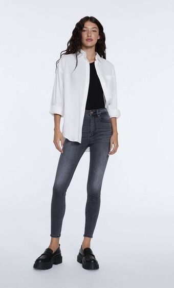 Stradivarius Jeans skinny regular waist oferta