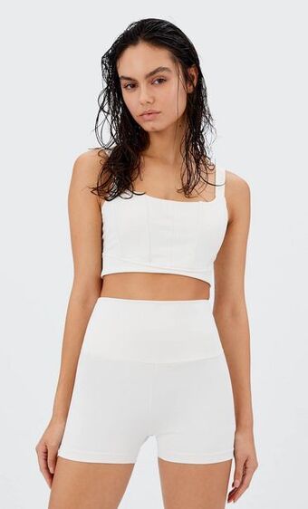 Stradivarius Hot pants deportivos oferta