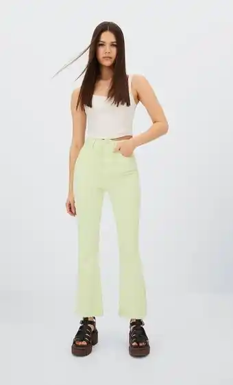 Stradivarius Pantalón crop flare sarga oferta