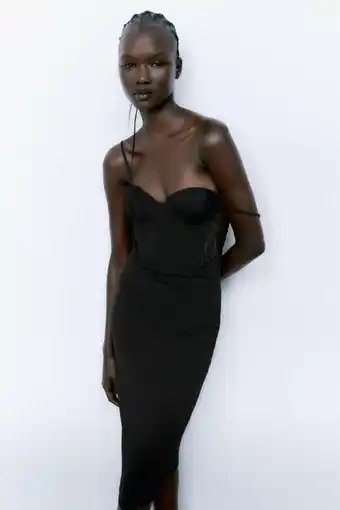 Zara Vestido corsetero encaje oferta