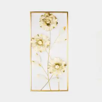 Panamericana Cuadro metálico de pared, diseño hojas y flores blancas con dorado oferta