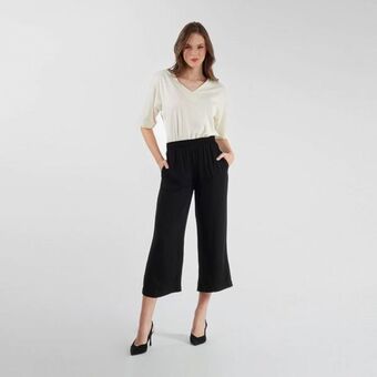 Fuera de Serie Pantalon crop tiro alto bota flare oferta