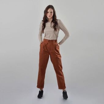 Fuera de Serie Pantalon tiro alto bota recta oferta
