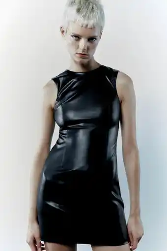 Zara Vestido efecto piel oferta