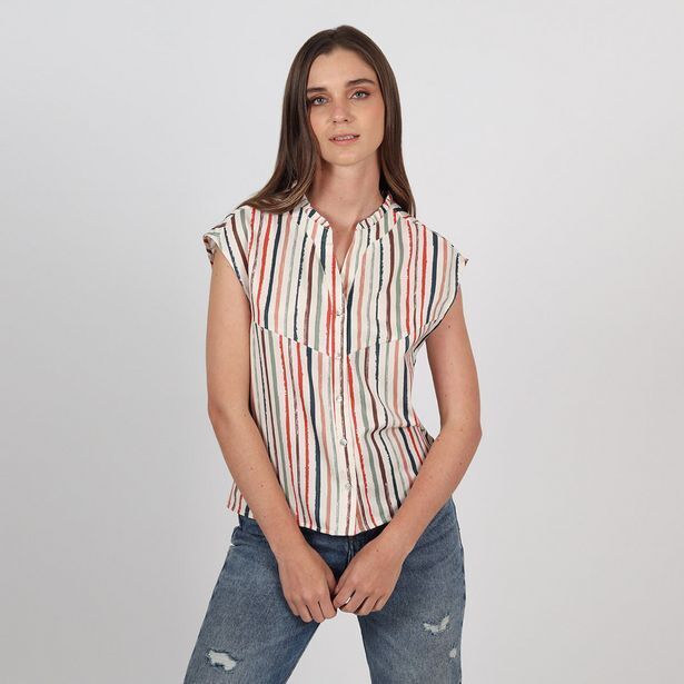 Fuera de Serie Blusa cuello v manga sisa oferta