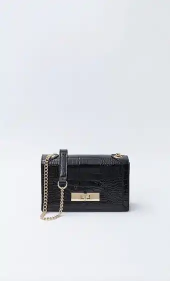 Stradivarius Bandolera coco cadena oferta
