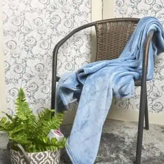 Brissa Manta flannel unicolor azul añil oferta