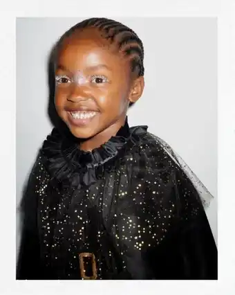Zara Kids/ capa bruja tul oferta