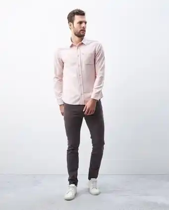 Chevignon Camisa de hombre, slim fit manga larga - bolsillo de parche oferta